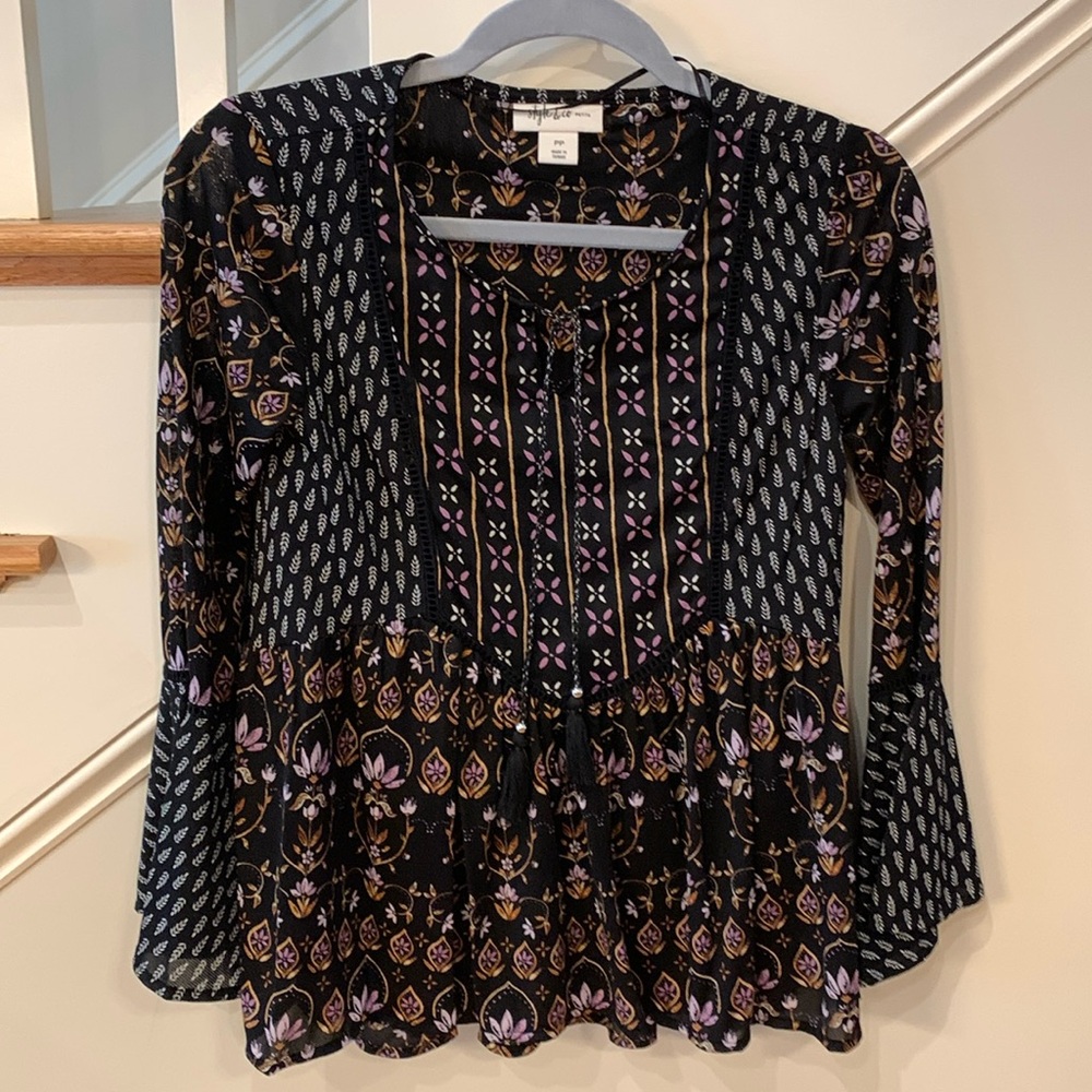 Size Petite PP dressy blouse with cute tie closure in front and flowy sleeves